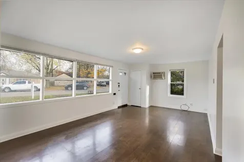 321 Onarga Street Park Forest IL 60466