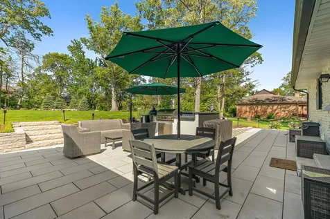 664 Fairway Lane Frankfort IL 60423