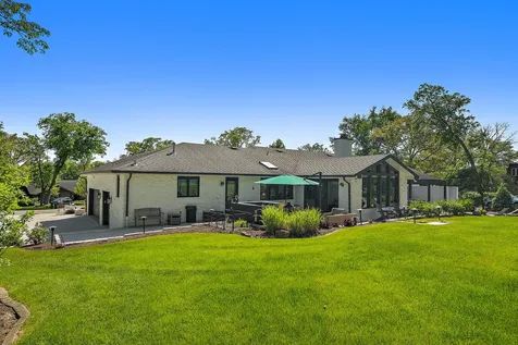 664 Fairway Lane Frankfort IL 60423