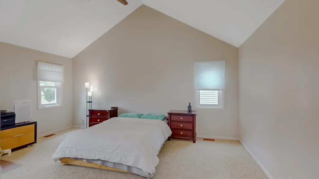 3527 Hobbes Drive Naperville IL 60564