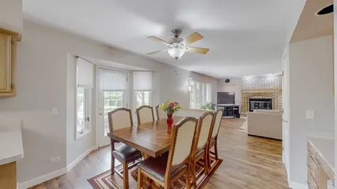 3527 Hobbes Drive Naperville IL 60564
