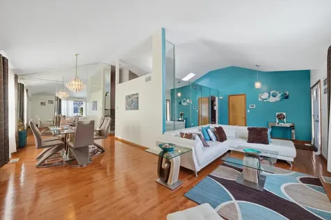 322 Central Avenue Matteson IL 60443