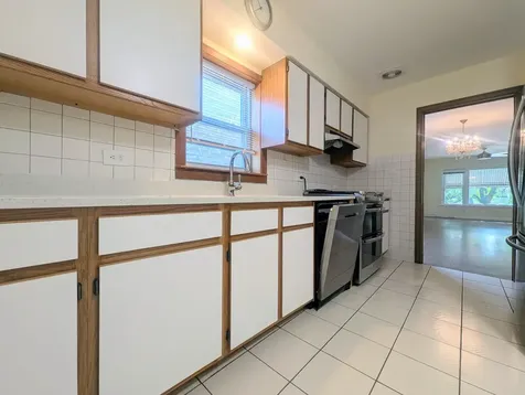 5355 North Central Avenue Chicago IL 60630