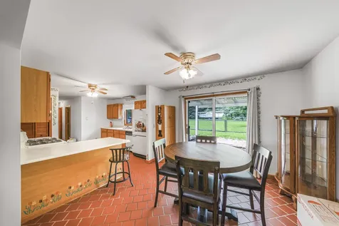 109 Selma Street Utica IL 61373
