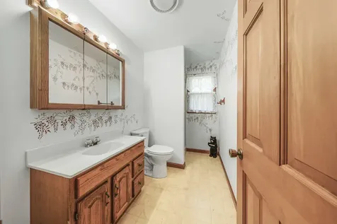 109 Selma Street Utica IL 61373