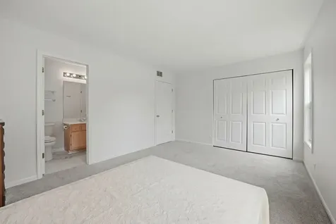 216 Magnolia Drive North Aurora IL 60542