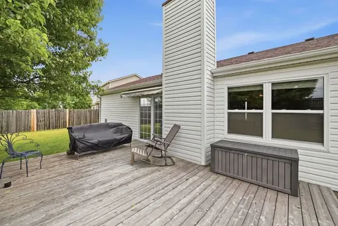 216 Magnolia Drive North Aurora IL 60542
