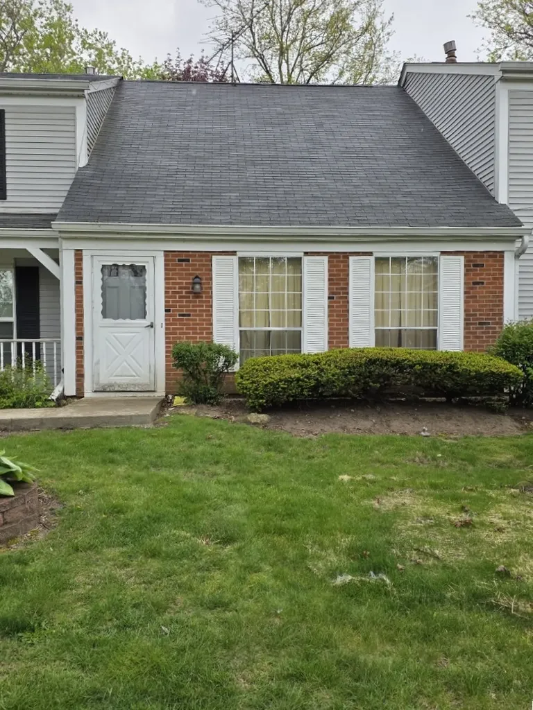 94 Hickory Lane Cary IL 60013