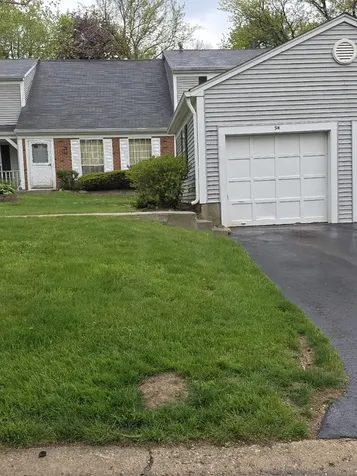 94 Hickory Lane Cary IL 60013