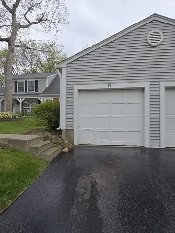 94 Hickory Lane Cary IL 60013