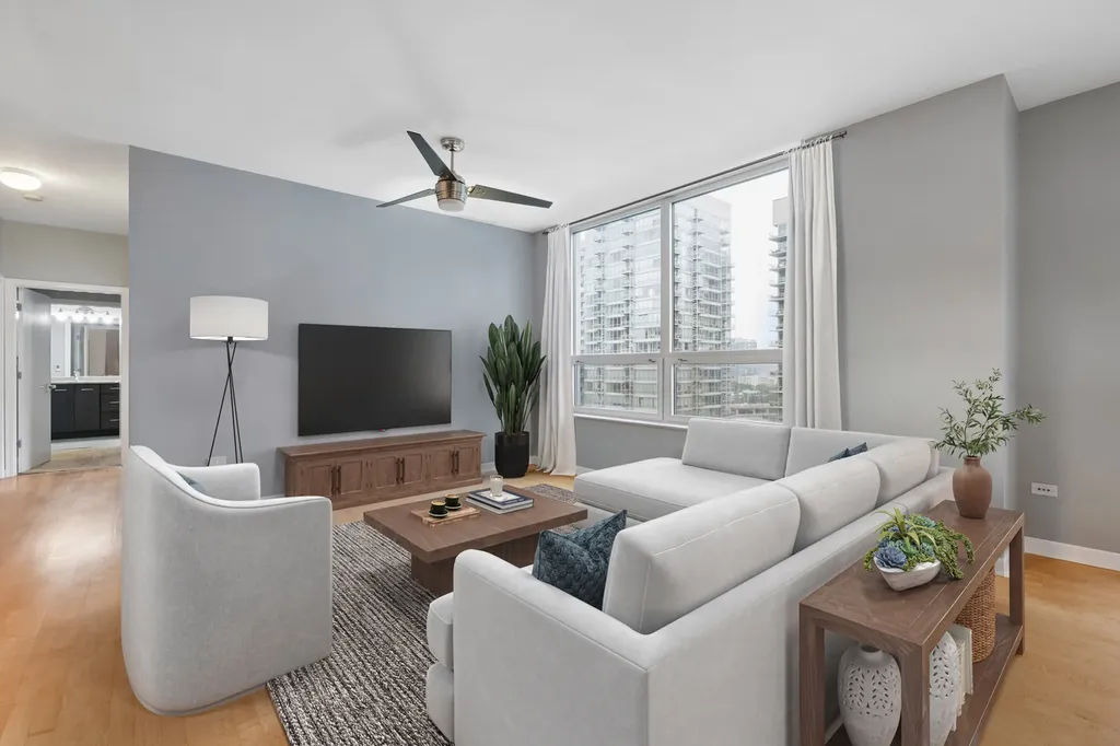 421 West Huron Street Chicago IL 60654