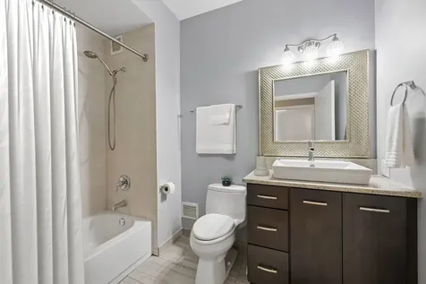 421 West Huron Street Chicago IL 60654