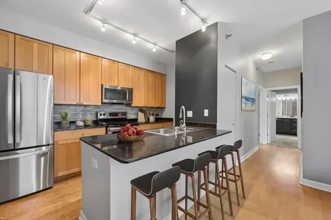 421 West Huron Street Chicago IL 60654