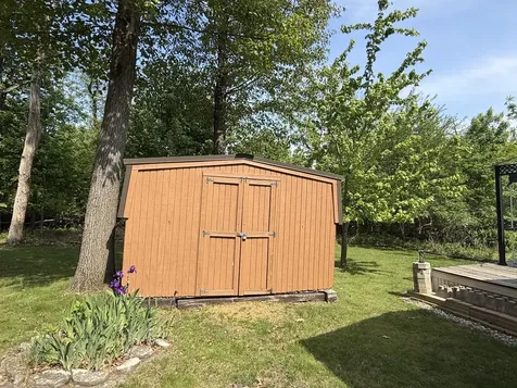 19-63/64 Woodhaven Lakes Sublette IL 61367
