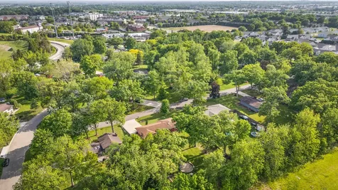 7632 Larwinn Drive Rockford IL 61107