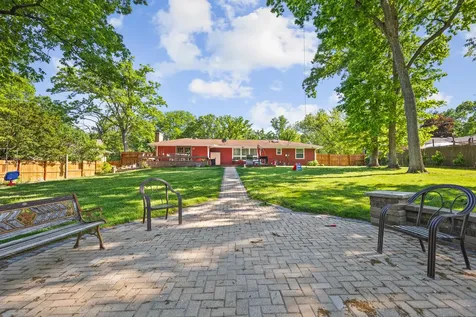 7632 Larwinn Drive Rockford IL 61107