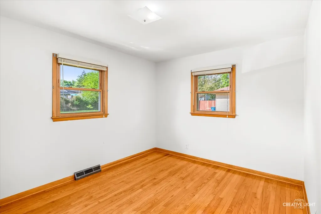 1732 Roanoak Avenue Aurora IL 60506