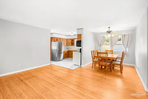 1732 Roanoak Avenue Aurora IL 60506