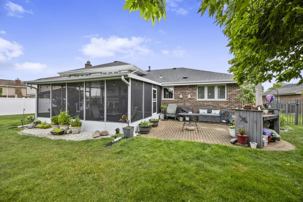 14030 Charleston Drive Orland Park IL 60462