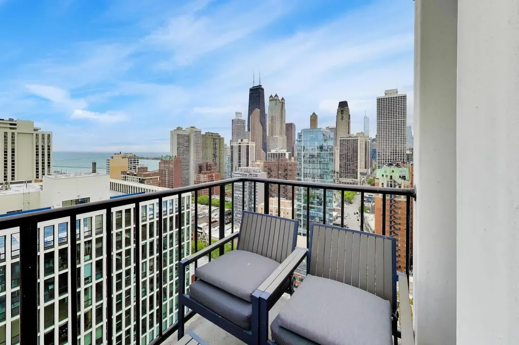 1230 North State Parkway Chicago IL 60610