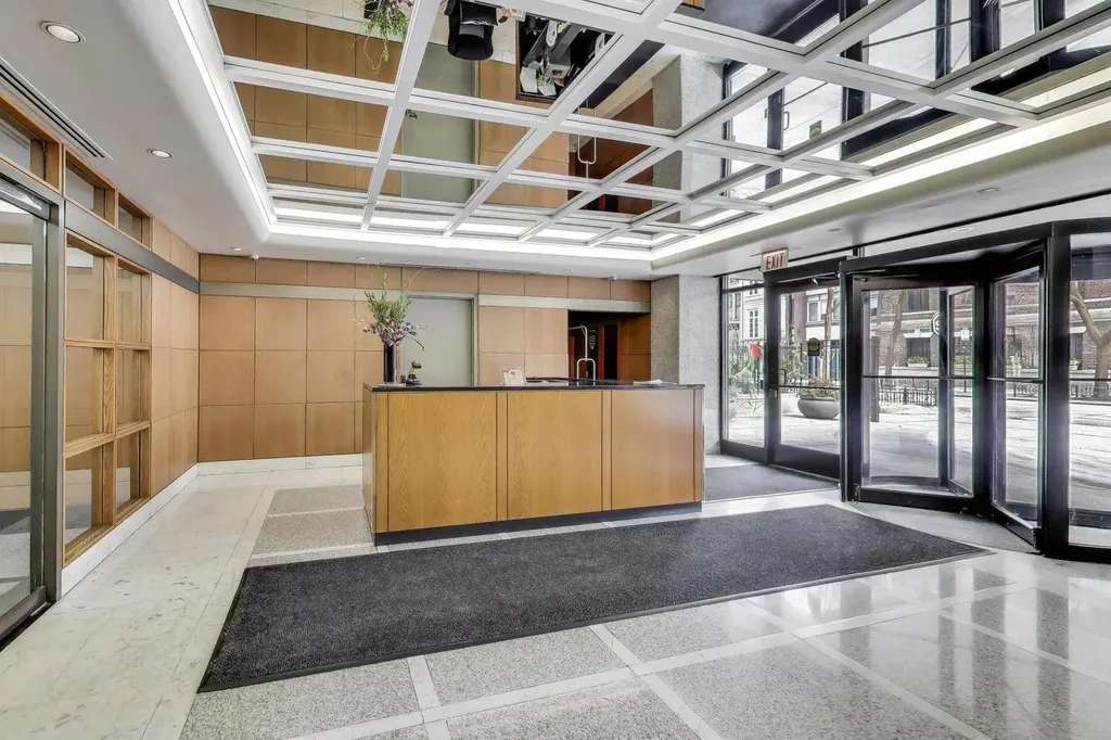 1230 North State Parkway Chicago IL 60610