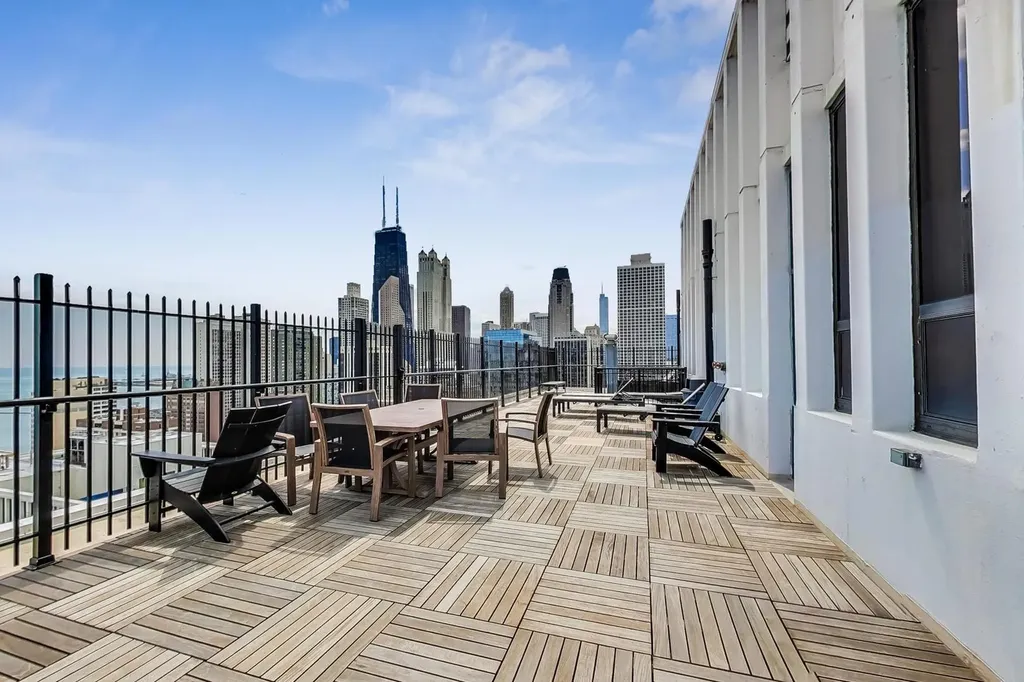 1230 North State Parkway Chicago IL 60610