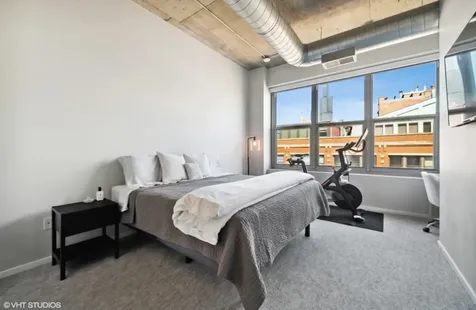 933 West Van Buren Street Chicago IL 60607