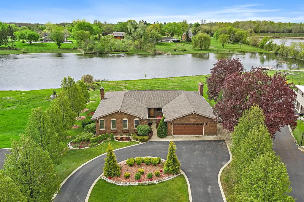 28 Windemere Lane South Barrington IL 60010