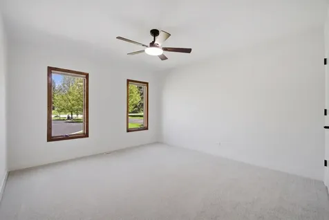 28 Windemere Lane South Barrington IL 60010