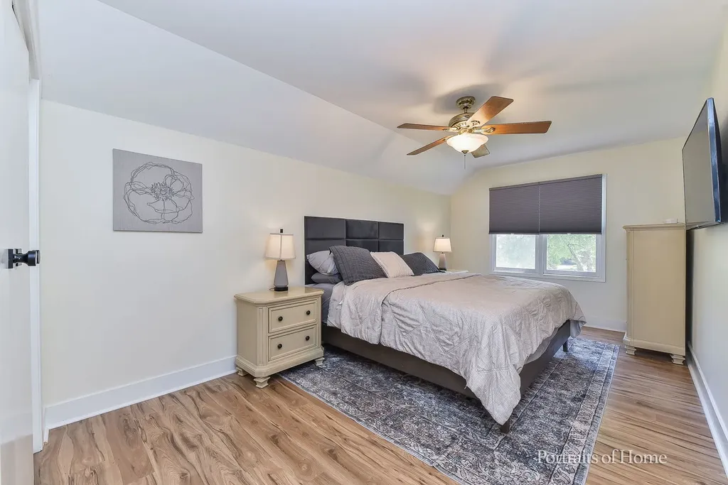 762 Feather Sound Drive Bolingbrook IL 60440