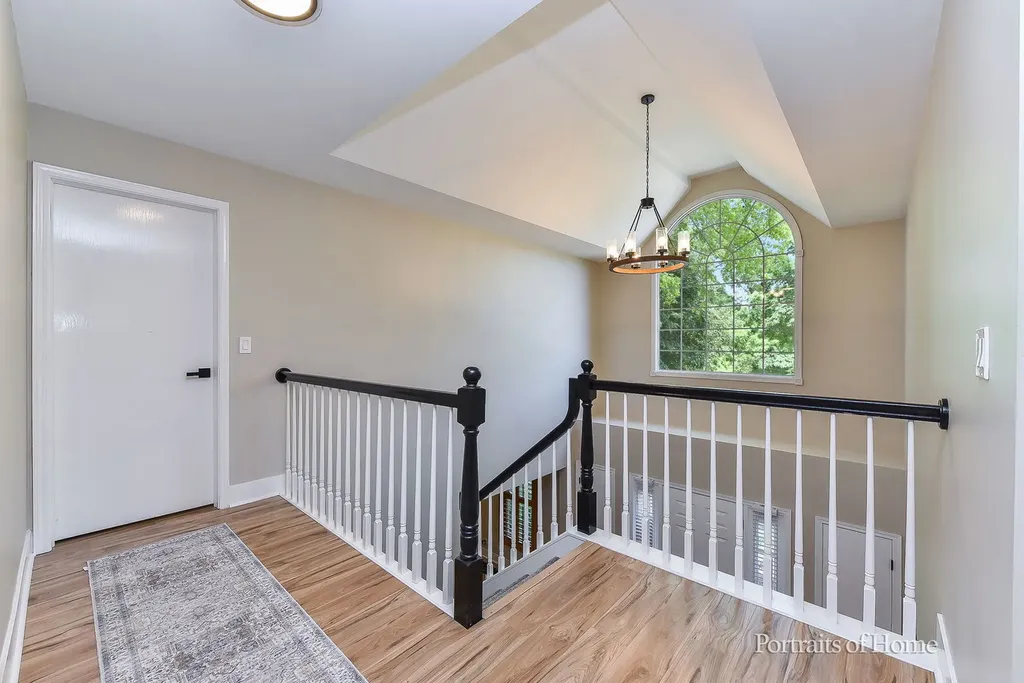 762 Feather Sound Drive Bolingbrook IL 60440