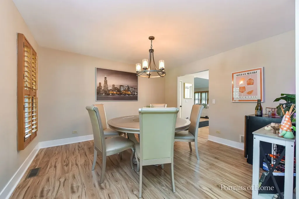 762 Feather Sound Drive Bolingbrook IL 60440