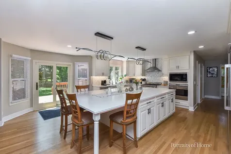 762 Feather Sound Drive Bolingbrook IL 60440
