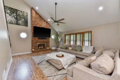 762 Feather Sound Drive Bolingbrook IL 60440