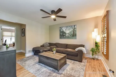 762 Feather Sound Drive Bolingbrook IL 60440