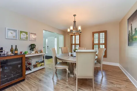 762 Feather Sound Drive Bolingbrook IL 60440