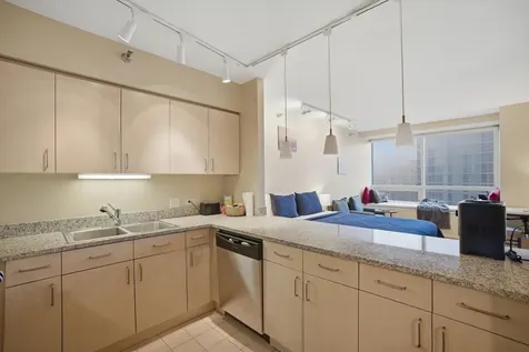 512 North Mcclurg Court Chicago IL 60611