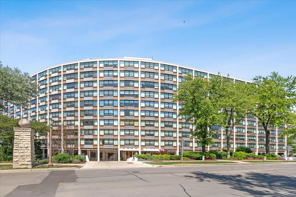 1630 Sheridan Road Wilmette IL 60091