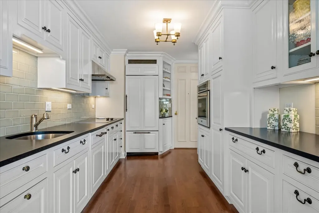 1630 Sheridan Road Wilmette IL 60091