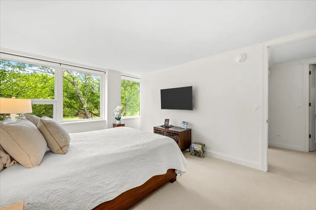1630 Sheridan Road Wilmette IL 60091