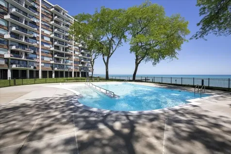 1630 Sheridan Road Wilmette IL 60091