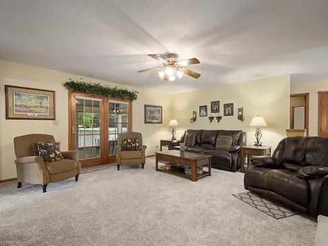 295 West Grandin Road Morris IL 60450