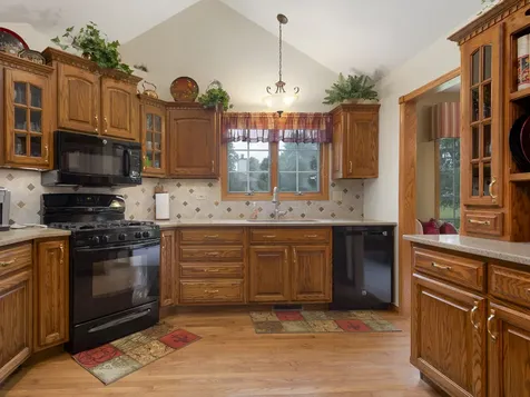 295 West Grandin Road Morris IL 60450
