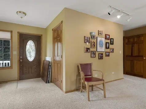 295 West Grandin Road Morris IL 60450