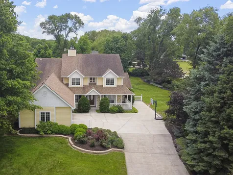 295 West Grandin Road Morris IL 60450