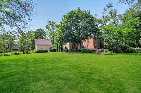 36W927 Red Gate Road St. Charles IL 60175