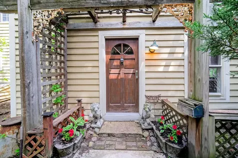 36W927 Red Gate Road St. Charles IL 60175