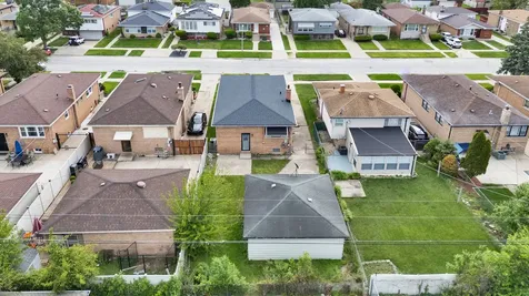 14424 Dante Avenue Dolton IL 60419