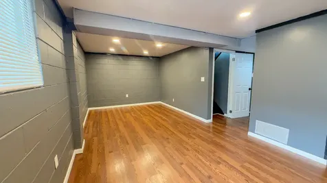 304 Hamrick Avenue Romeoville IL 60446