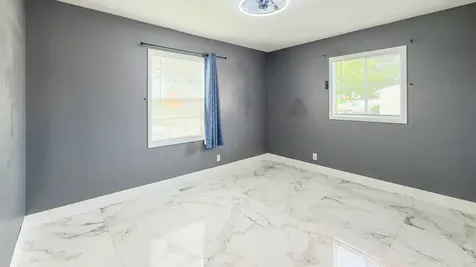 304 Hamrick Avenue Romeoville IL 60446